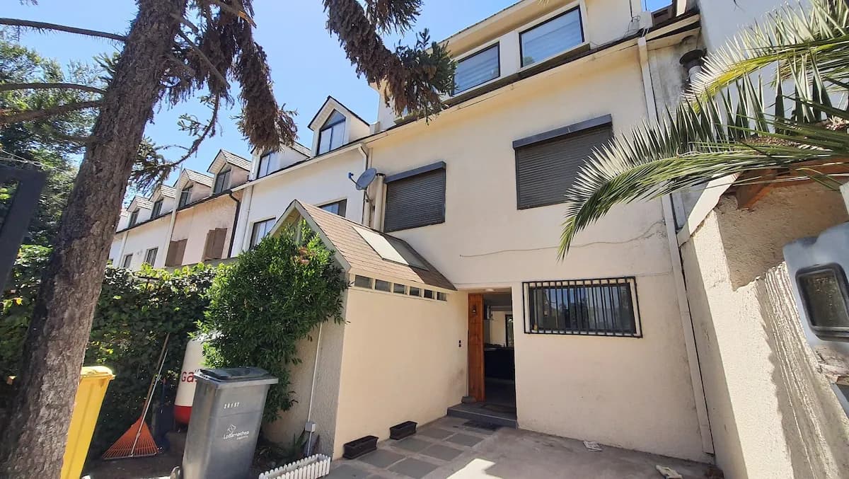 Arriendo – Casa San Enrique