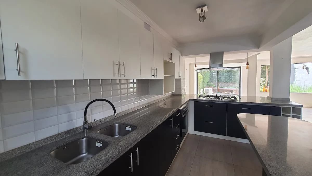 Arriendo – Casa San Enrique